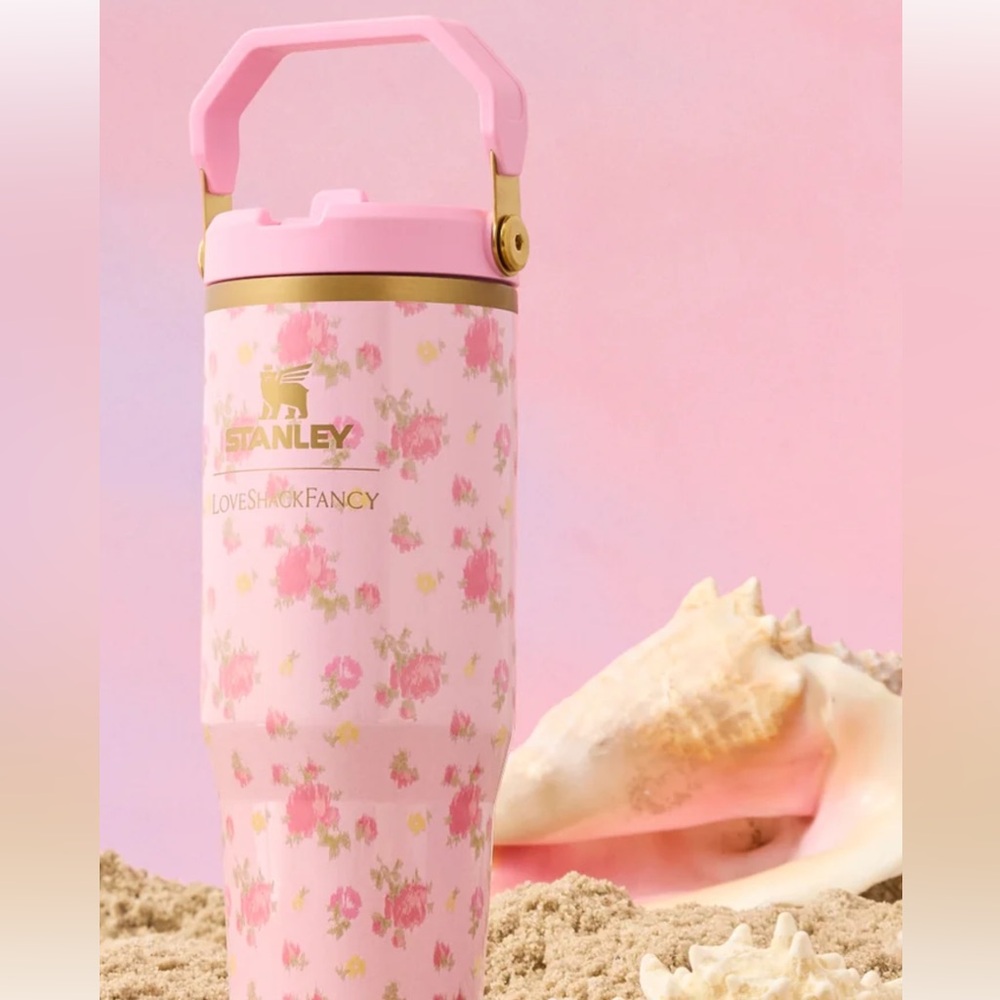 NIB Stanley x LoveShackFancy Ice Flow Flip straw tumbler 30 oz